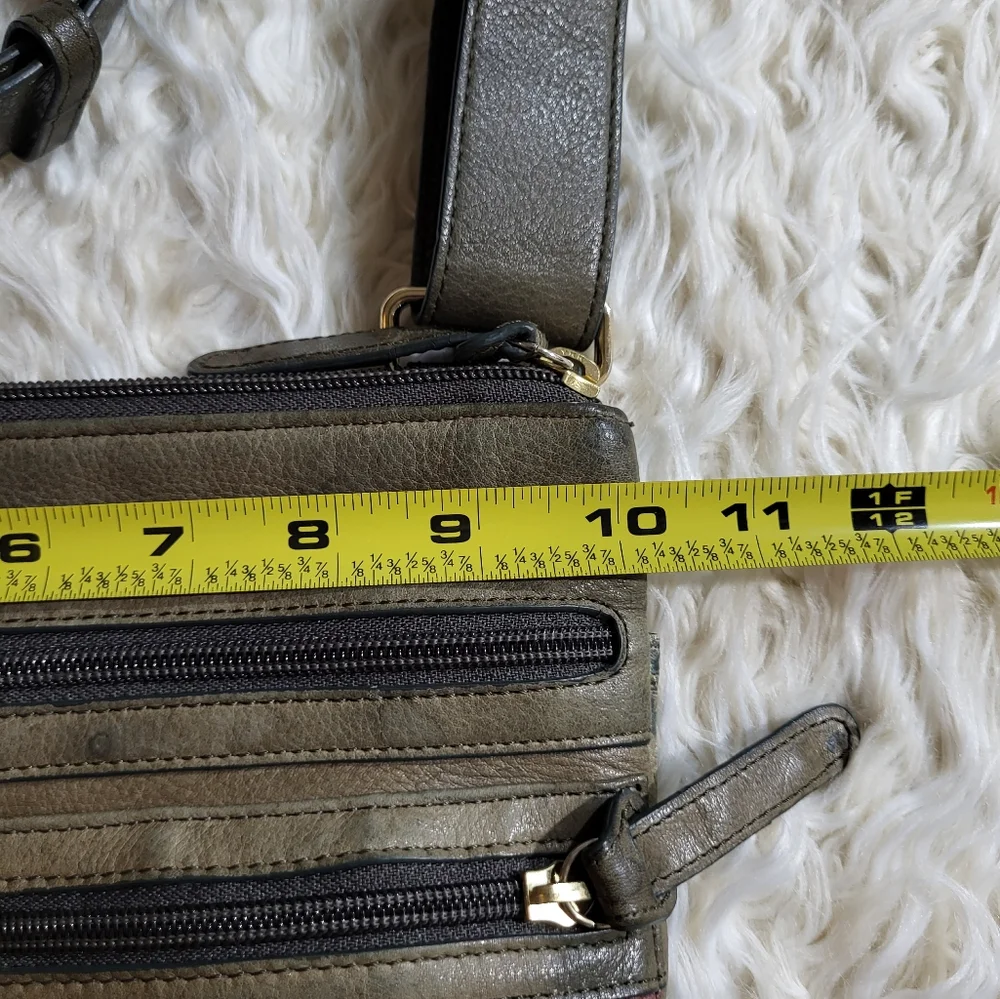 Jeon Los Angeles Clutch / Crossbody Bag - Picture 12 of 13
